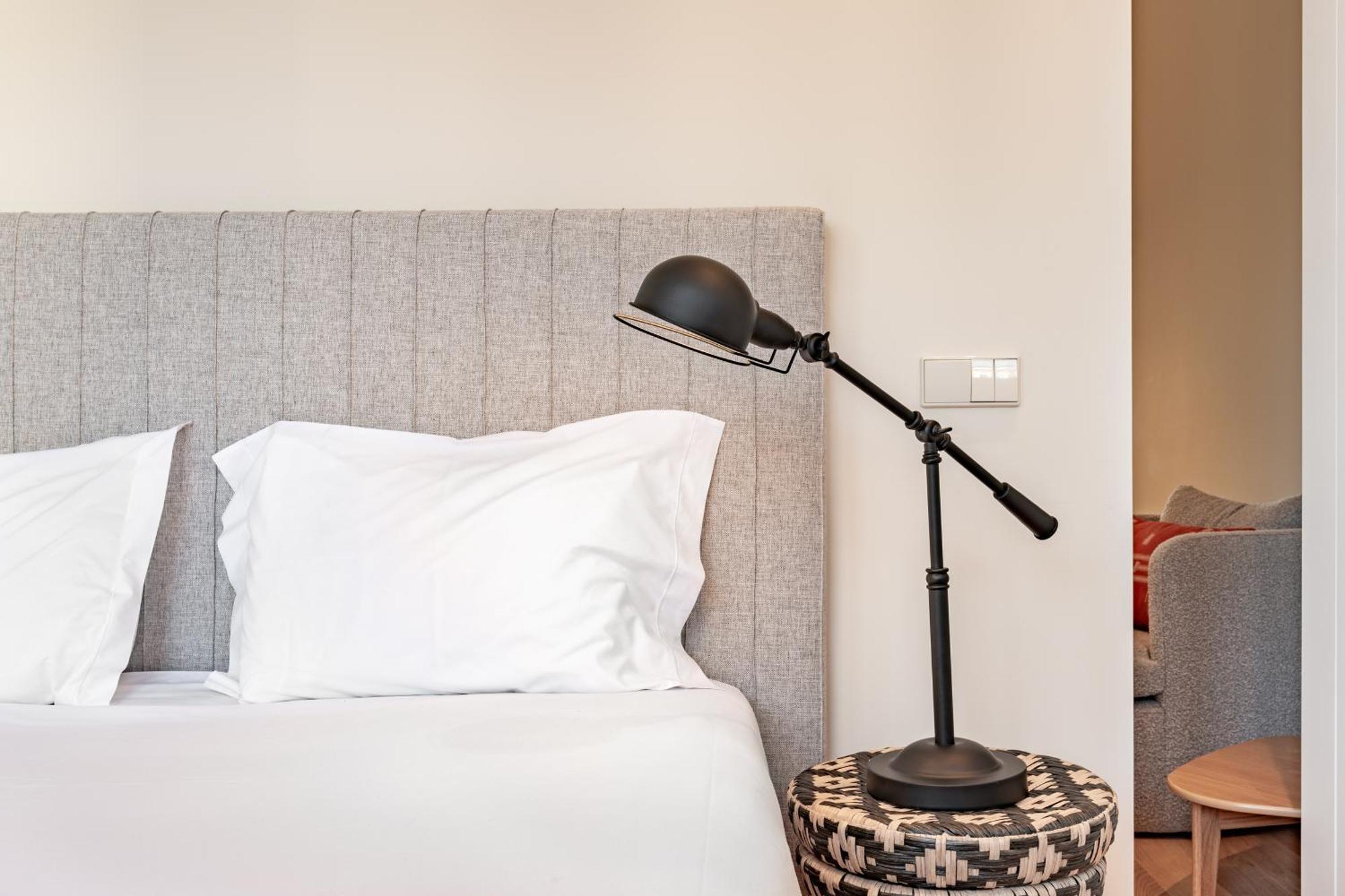Viva 4 Suites Batalha Residence & Size Flats Batalha 포르투 외부 사진