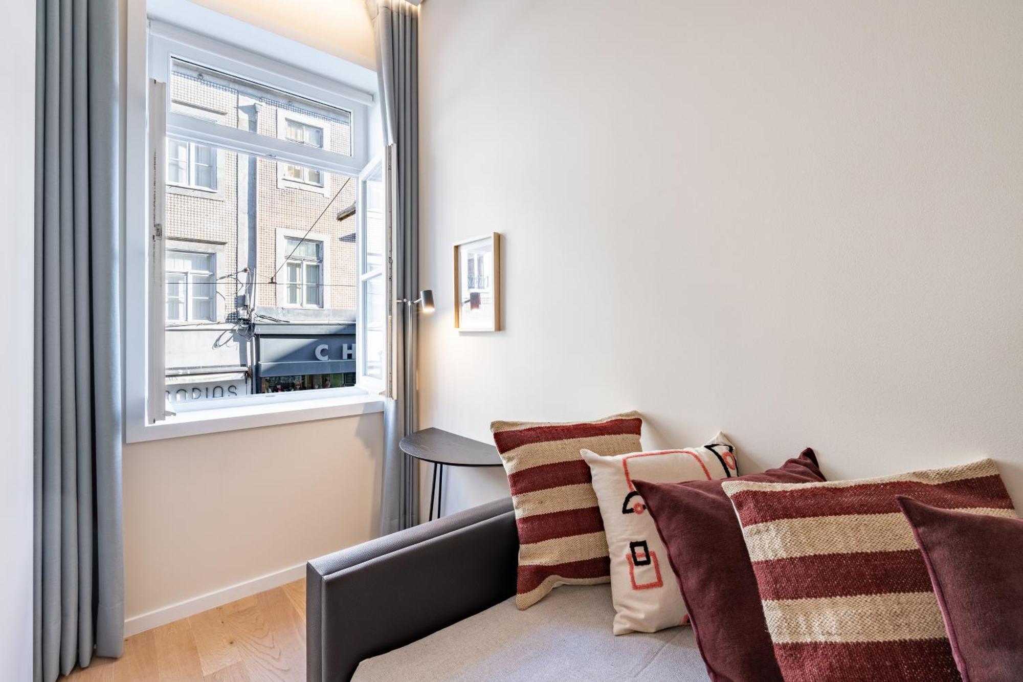Viva 4 Suites Batalha Residence & Size Flats Batalha 포르투 외부 사진