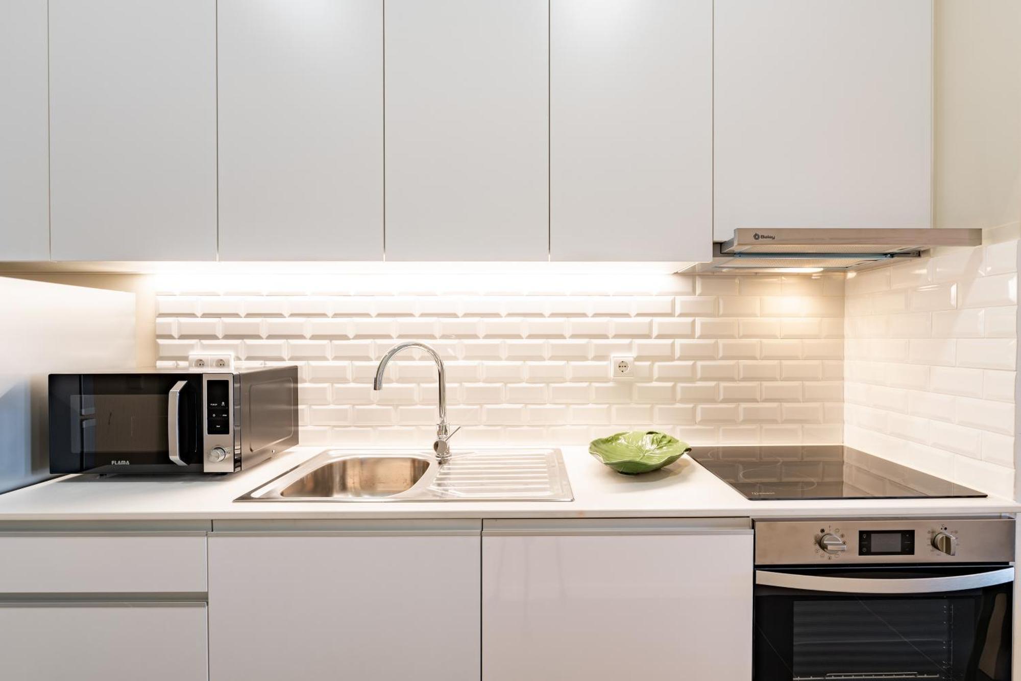 Viva 4 Suites Batalha Residence & Size Flats Batalha 포르투 외부 사진